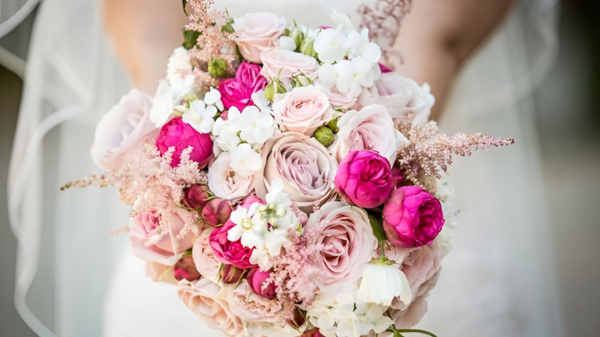 Wedding Flower Costs in Australia Rose 8% in a Single Year